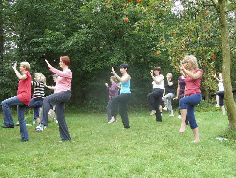 Betriebliche Pr�vention: Tai Chi Qigong f�r Betriebe/ Firmen